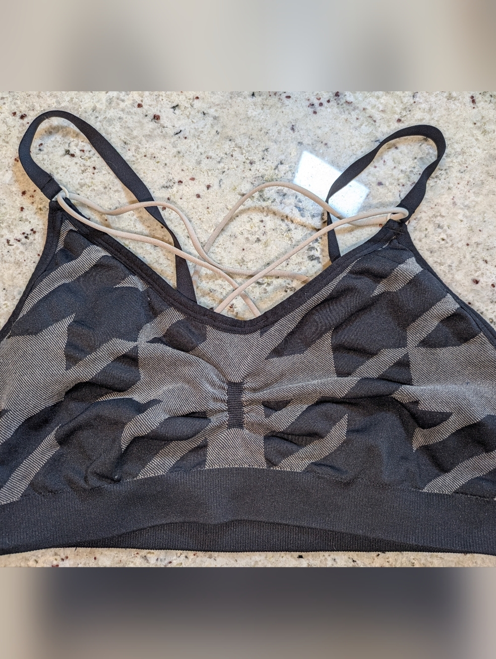 Gymshark Camo Seamless Sports Bra L Gray Black Strappy Back Medium Support